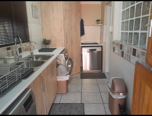 4 BEDROOM HOUSE FOR SALE IN SAFARI GARDENS